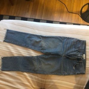 MADEWELL Perfect Vintage Crop Jean size 28T great condition